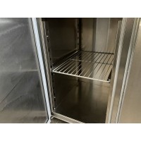 Ψυγείο πάγκος 230Χ060Χ085 με 3 πόρτες και λάντζα